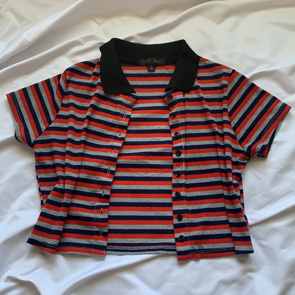 Cropped fitted button up striped top - Picture 4 of 4